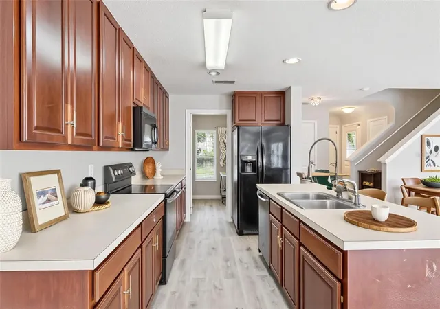 4th image of 3026 Wild Tamarind Blvd #3026, Orlando, FL 32828 | MLS# O6429223