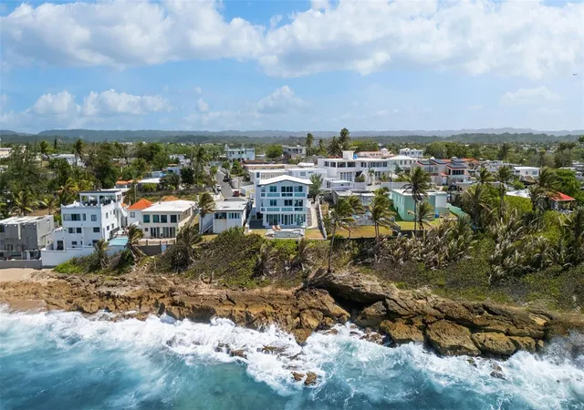 Photo 1 of Single family home for sale at Kennedy Calle Bo Mamaeyal Sector Kikita #91-A, Dorado, PR 00646 | MLS# PR9123065 | Listing updated on 2026-08-18