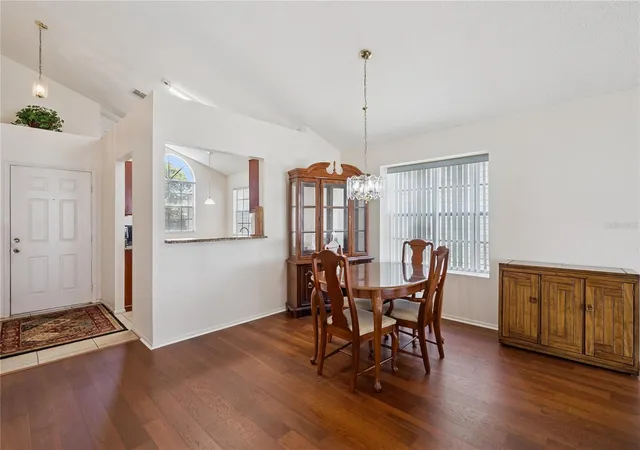 Photo 3 of Single family home for sale at 3023 Weymouth Ct, Apopka, FL 32703 | MLS# O6429292 | Listing updated on 2026-09-23