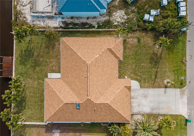 Photo 40 of Single family home for sale at 3370 Dover Dr, PUNTA GORDA, FL 33983 | MLS# C7528994 | Listing updated on 2026-09-30