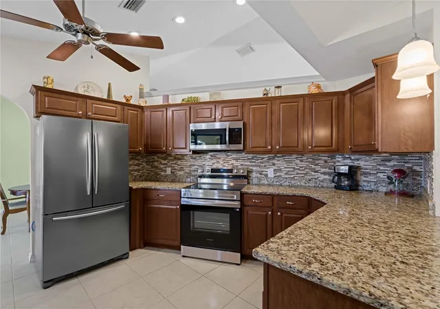 Photo 3 of Single family home for sale at 3370 Dover Dr, Punta Gorda, FL 33983 | MLS# C7528994 | Listing updated on 2026-09-30