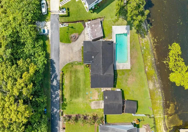 2nd image of 18714 Arbor Dr, Lutz, FL 33548 | MLS# TB8534094