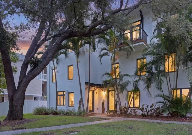 1st image of 514 S Glen Ave, Tampa, FL 33609 | MLS# TB8534102