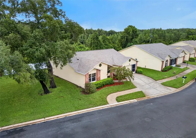 Listing Photo 5 - Condo for sale in building located at 4949 Bostonian Loop, NEW PORT RICHEY, FL 34655