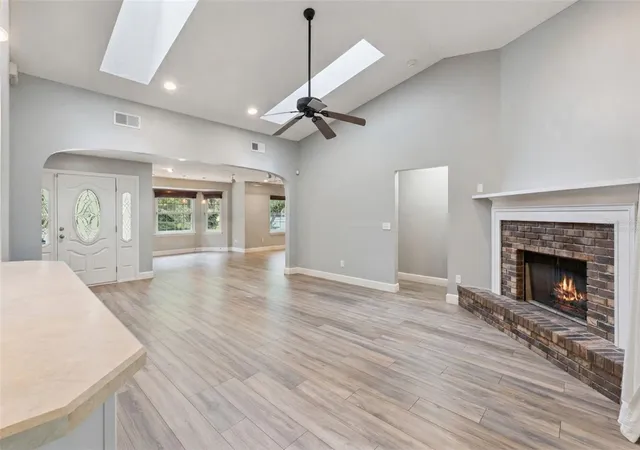 5th image of 4507 Winderwood Cir, Orlando, FL 32835 | MLS# O6429389