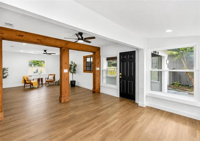 2nd image of 112 Colomba Rd, Debary, FL 32713 | MLS# TB8534205