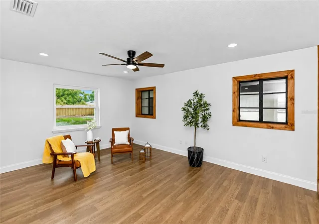 4th image of 112 Colomba Rd, Debary, FL 32713 | MLS# TB8534205