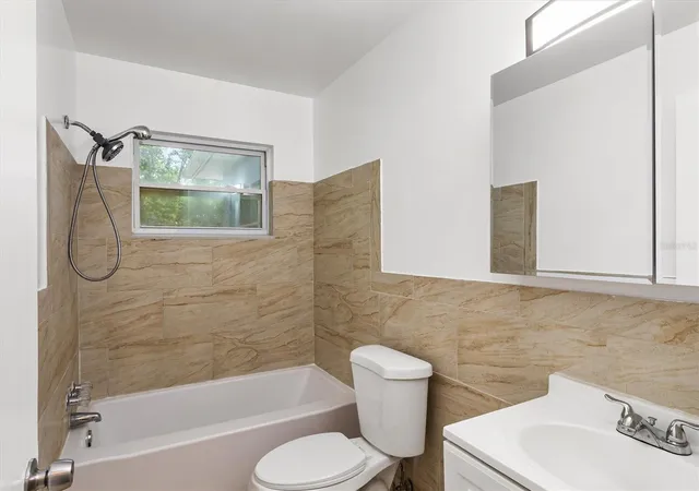 5th image of 16 N Harrison St, Beverly Hills, FL 34465 | MLS# G5115763