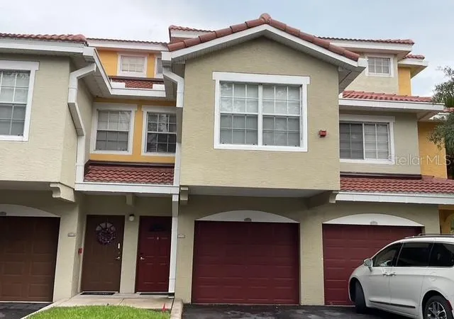 Photo 1 of Condo for sale at 5711 Bentgrass Dr #19-211, Sarasota, FL 34235 | MLS# A4701551 | Listing updated on 2026-08-17