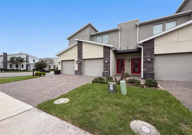3rd image of 953 Splash Shot Pl, DAVENPORT, FL 33896