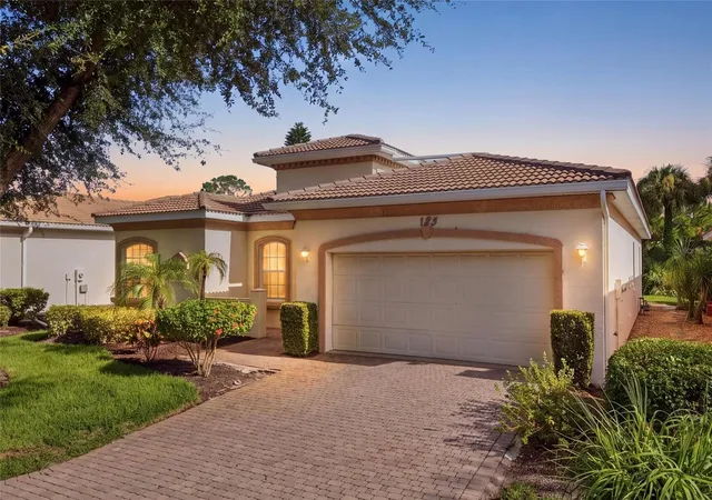 Photo 2 of Single family home for sale at 125 Rio Terra, Venice, FL 34285 | MLS# N6145204 | Listing updated on 2026-08-19