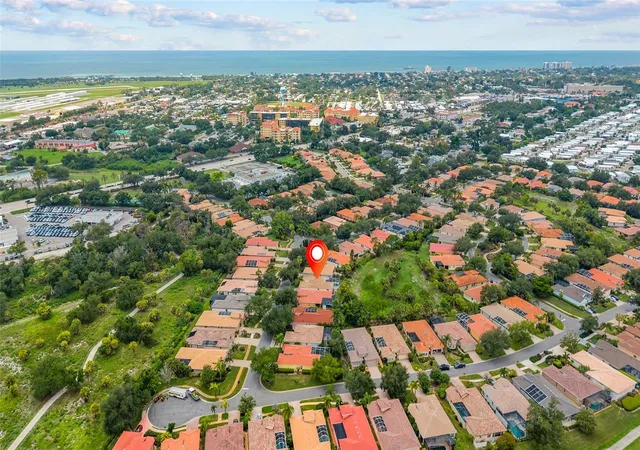 Photo 4 of Single family home for sale at 125 Rio Terra, Venice, FL 34285 | MLS# N6145204 | Listing updated on 2026-08-19