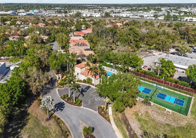 Photo 71 of Single family home for sale at 125 Rio Terra, Venice, FL 34285 | MLS# N6145204 | Listing updated on 2026-08-19