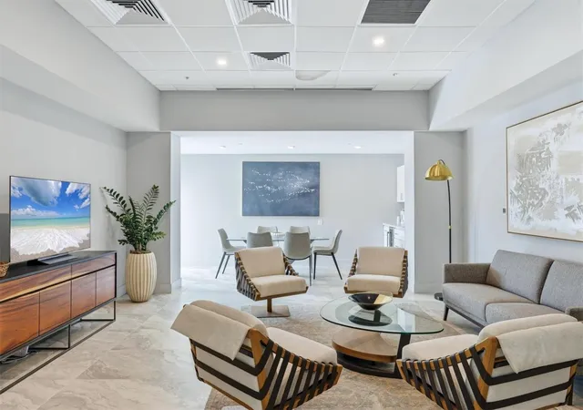 38th image of 1990 Main St #4, Sarasota, FL 34236 | MLS# A4701573