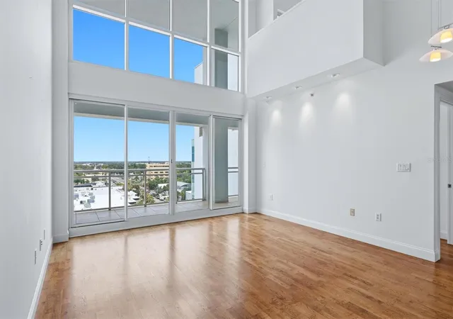 5th image of 1990 Main St, Sarasota, FL 34236