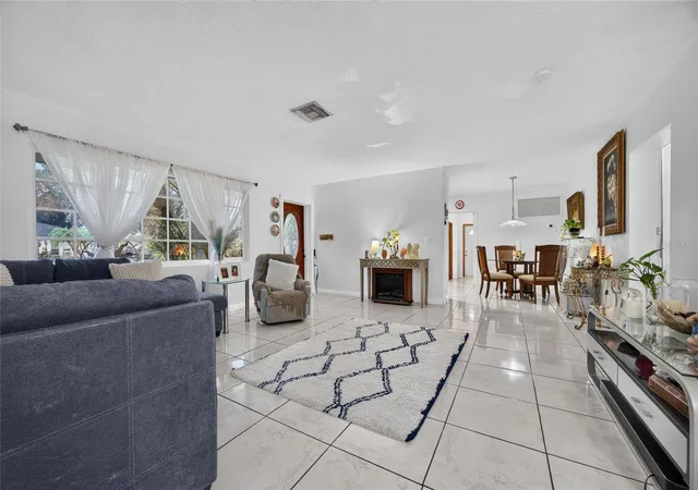 Photo 4 of Single family home for sale at 4701 Spahn St, Sarasota, FL 34232 | MLS# C7529017 | Listing updated on 2026-09-03