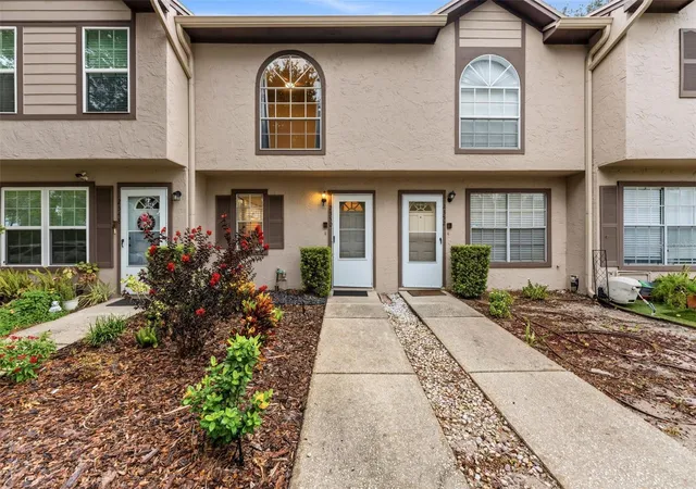 Photo 2 of Townhouse for sale at 2350 Fletchers Point Cir, Tampa, FL 33613 | MLS# TB8534287 | Listing updated on 2026-08-19
