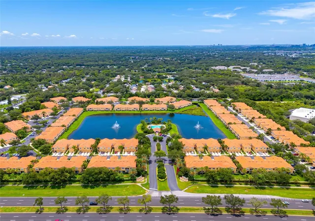 5th image of 3426 Parkridge Cir #34-105, Sarasota, FL 34243 | MLS# A4701623