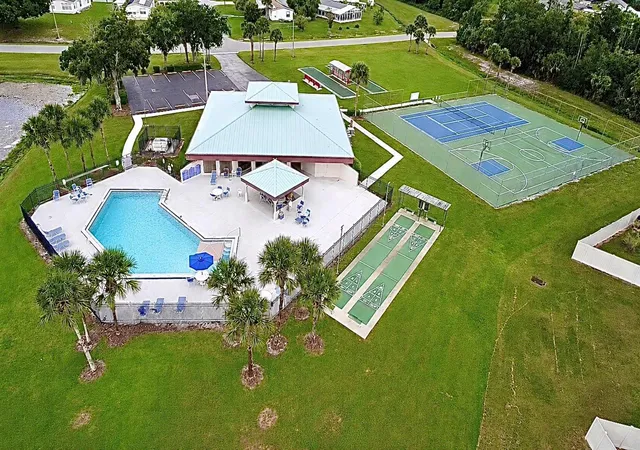 22nd image of 2612 Mcdaniel Dr, Kissimmee, FL 34758 | MLS# S5154722
