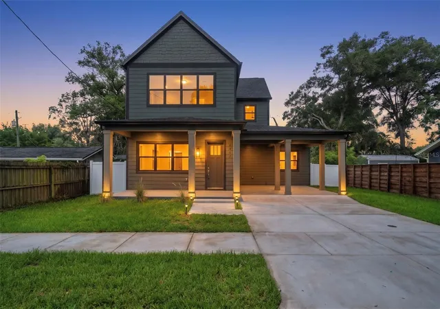 2nd image of 6606 N 9th St, Tampa, FL 33604 | MLS# TB8534446