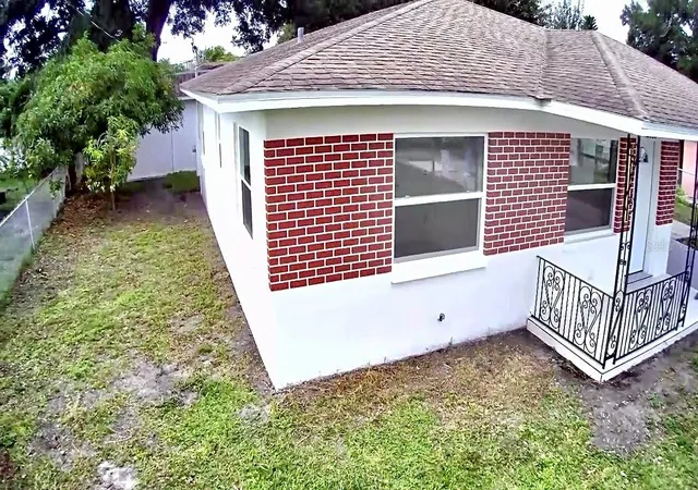 5th image of 3117 W Leroy St, Tampa, FL 33607 | MLS# TB8534449