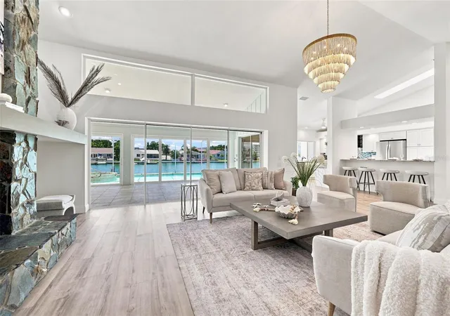 2nd image of 5921 Seabird Dr S, Gulfport, FL 33707 | MLS# TB8534451