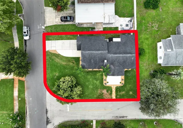 3rd image of 317 W King St, Orlando, FL 32804 | MLS# O6429593