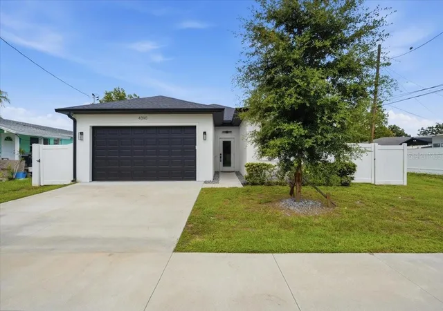 Photo 1 of Sale Pending at 4390 44th Street N, Saint Petersburg, FL 33714 | MLS# TB8534457 | Listing updated on 2026-08-17