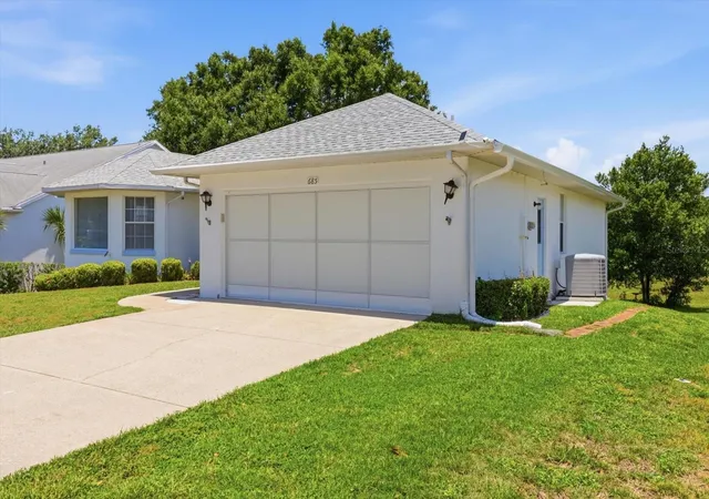 2nd image of 685 W Colbert Ct, Beverly Hills, FL 34465 | MLS# OM729520