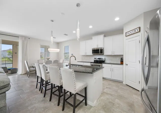 3rd image of 6549 Devesta Loop, Palmetto, FL 34221 | MLS# A4701643
