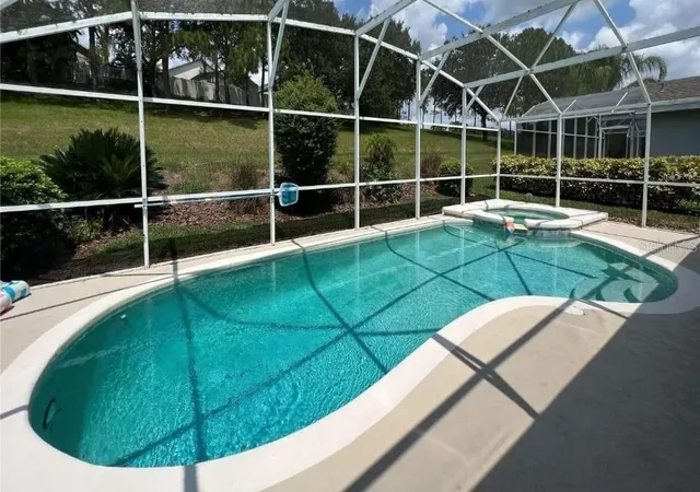 2nd image of 143 E Windsor Pl, Davenport, FL 33896 | MLS# O6429650