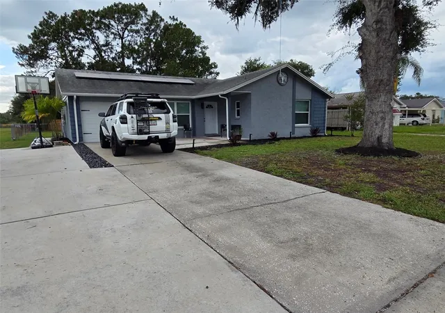 Photo 1 of Single family home for sale at 3101 Seven Springs Blvd, New Port Richey, FL 34655 | MLS# TB8534507 | Listing updated on 2026-08-17