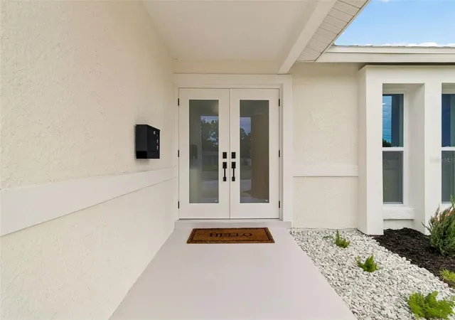 Photo 3 of Single family home for sale at 1137 54th Avenue S, Saint Petersburg, FL 33705 | MLS# TB8534541 | Listing updated on 2026-09-23