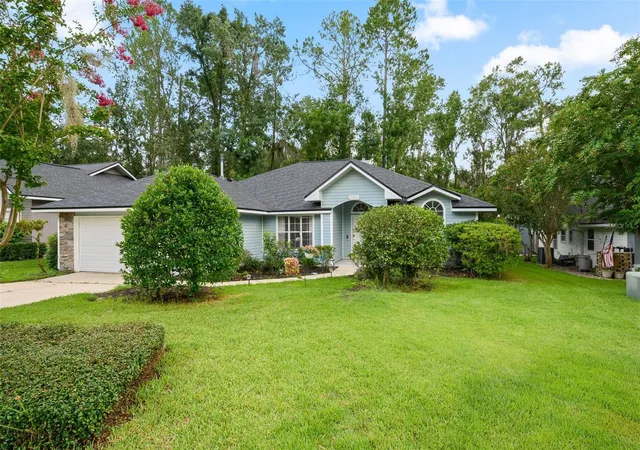 1st image of 10001 Nw 12th Ln, Gainesville, FL 32606 | MLS# GC542378