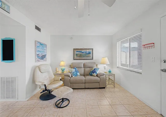 5th image of 2110 Gulf Blvd #9, Indian Rocks Beach, FL 33785 | MLS# TB8534609
