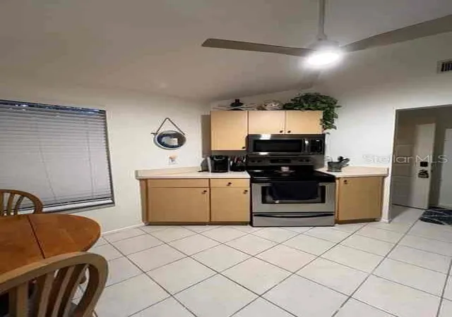 3rd image of 3761 Lake Shore Dr, Palm Harbor, FL 34684 | MLS# W7888148