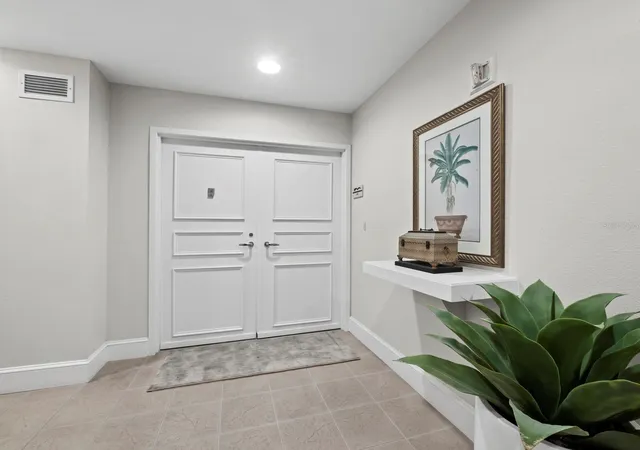 3rd image of 3080 Grand Bay Blvd #512, Longboat Key, FL 34228 | MLS# A4701697