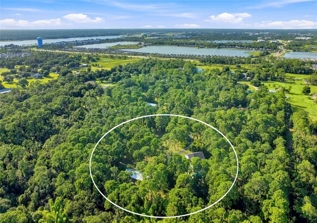2nd image of 6950 El Dorado Dr, Sarasota, FL 34240 | MLS# A4701710