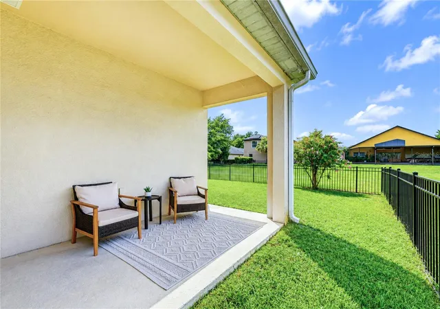 Photo 2 of Single family home for sale at 4749 Rolling Green Dr, Wesley Chapel, FL 33543 | MLS# TB8534708 | Listing updated on 2026-10-05
