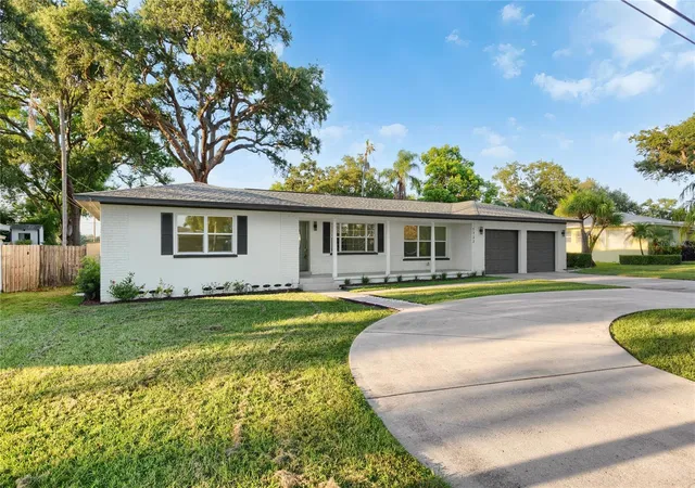 3rd image of 1732 Lakeview Rd, Clearwater, FL 33756 | MLS# TB8534710