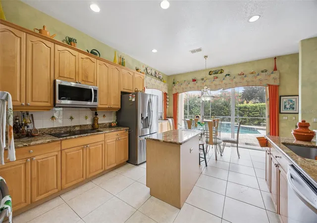 4th image of 8991 Heritage Bay Cir, Orlando, FL 32836 | MLS# O6429814