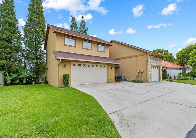 Photo 3 of Single family home for sale at 614 Mountain Lake Pl, Lakeland, FL 33813 | MLS# L4963955 | Listing updated on 2026-10-09