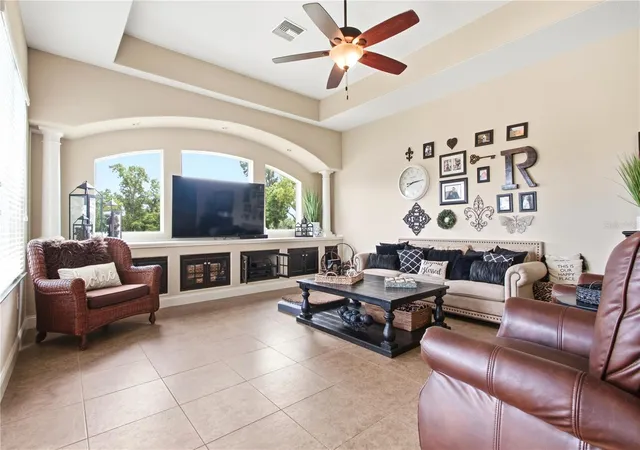 4th image of 3431 Diamond Falls Cir, Land O Lakes, FL 34638 | MLS# TB8534764