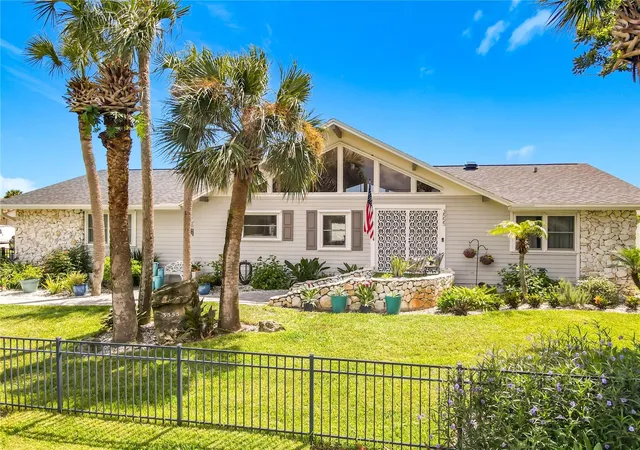 2nd image of 3555 John Anderson Dr, Ormond Beach, FL 32176 | MLS# FC320369
