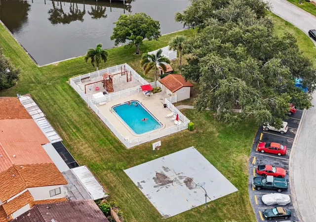 5th image of 7360 Ulmerton Rd #2B, Largo, FL 33771 | MLS# TB8534806