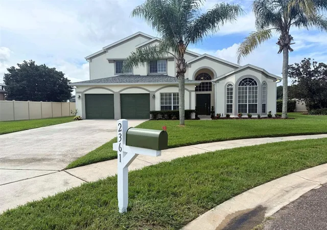 Photo 3 of Sale Pending at 2361 Mid Pine Ct, Oviedo, FL 32765 | MLS# O6429873 | Listing updated on 2026-09-01