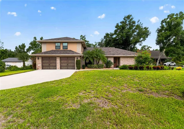 2nd image of 9703 65th Ave E, Bradenton, FL 34202 | MLS# A4701769
