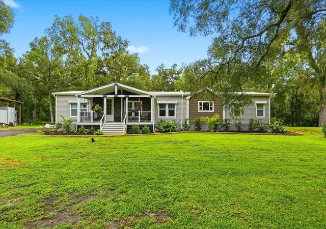 3rd image of 22256 Cheraton Rd, Brooksville, FL 34602 | MLS# L4963961