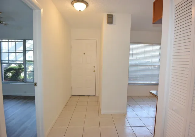 Listing Photo 4 - Condo for sale in building located at 4908 Myrtle Oak Dr, New Port Richey, FL 34653 - Unit #12