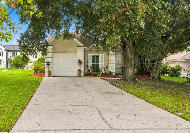 1st image of 934 Berkley Ct N, Palm Harbor, FL 34684 | MLS# TB8534868
